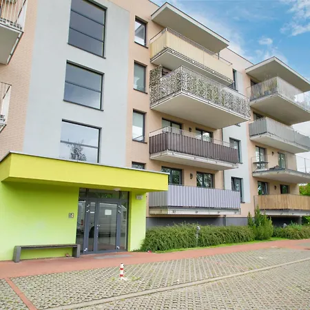Rentplanet - Pogodne Osiedle Appartement